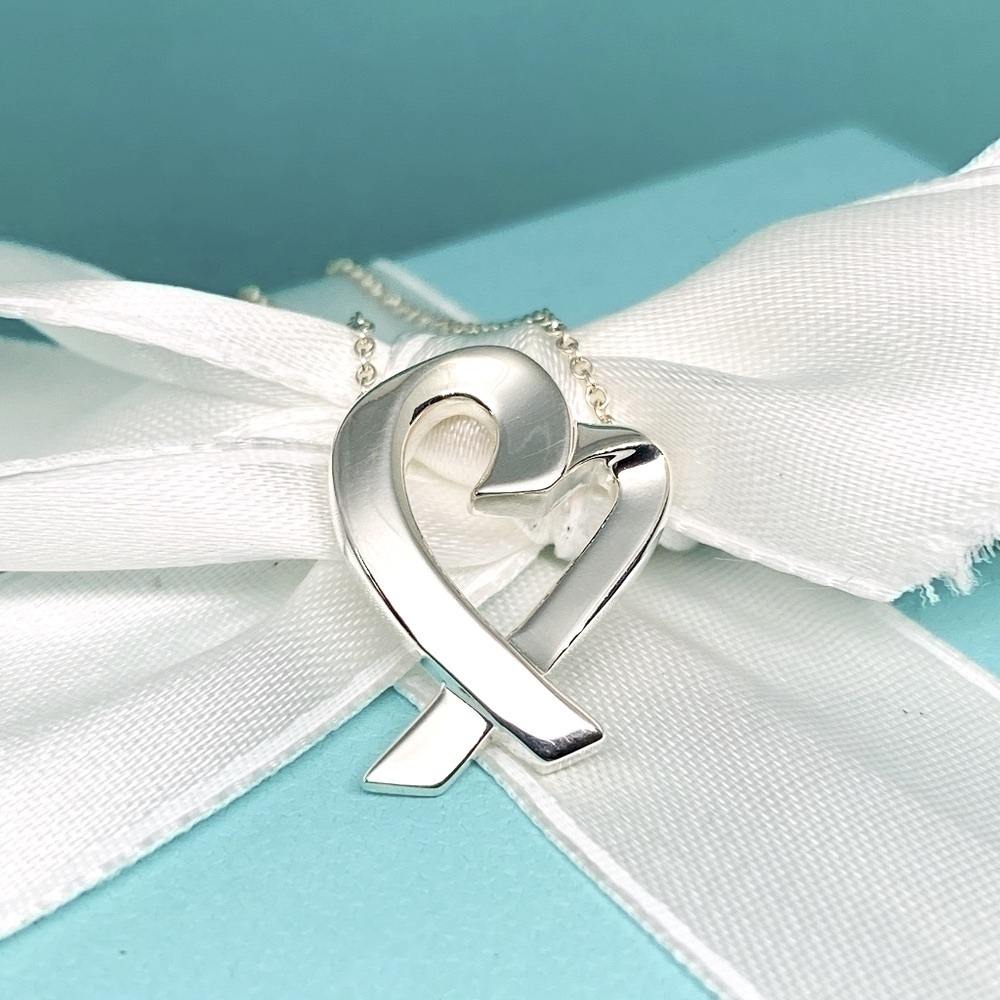 Tiffany & Co Pablo Picasso large Loving Heart Necklace 18” 925 beautiful